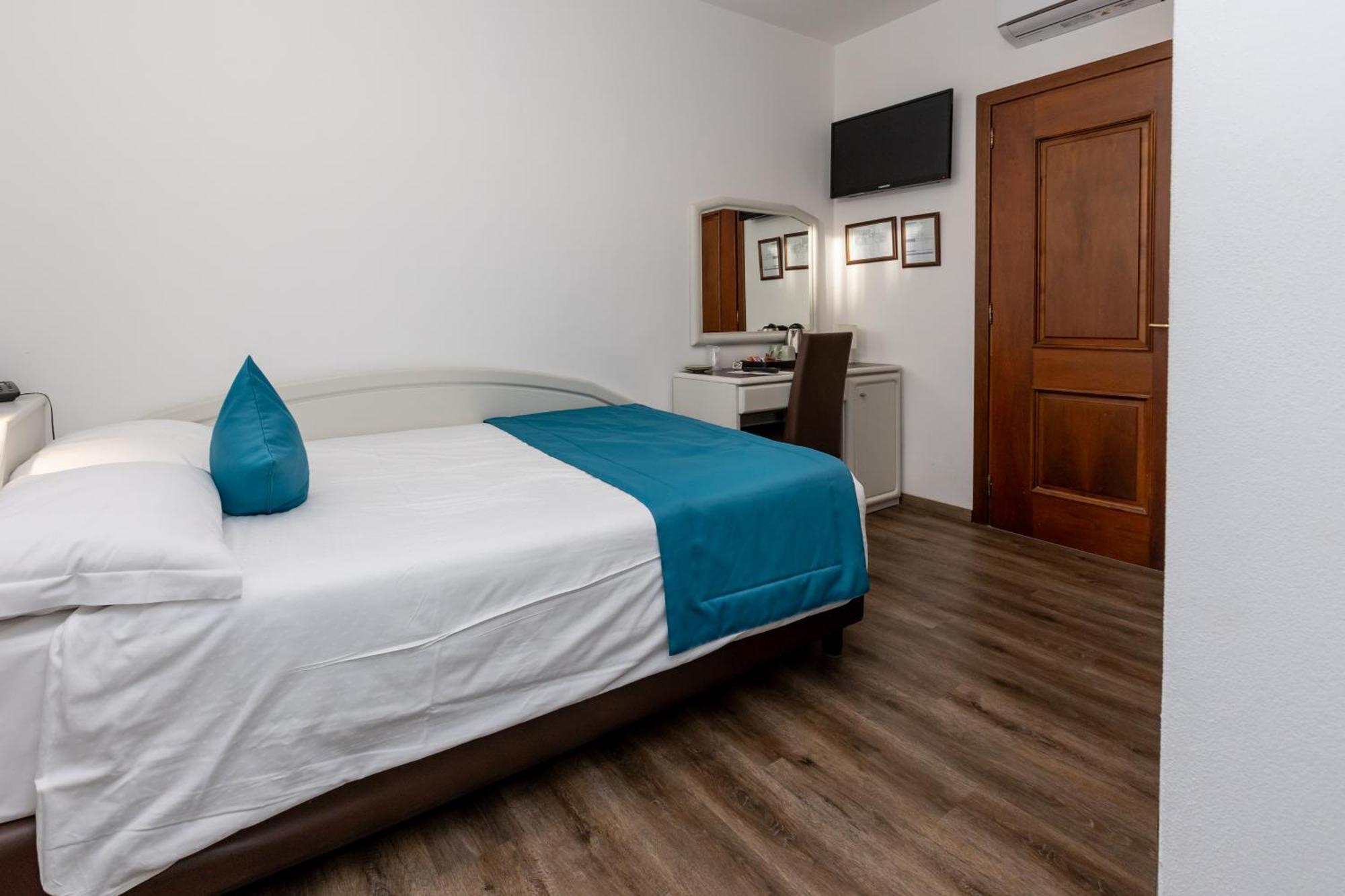 Albergo Cappello E Cadore Belluno Eksteriør bilde